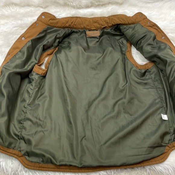 Clear Water Outfitters Men’s Brown Utility Quilted Vest, Size Large - Picture 6 of 11